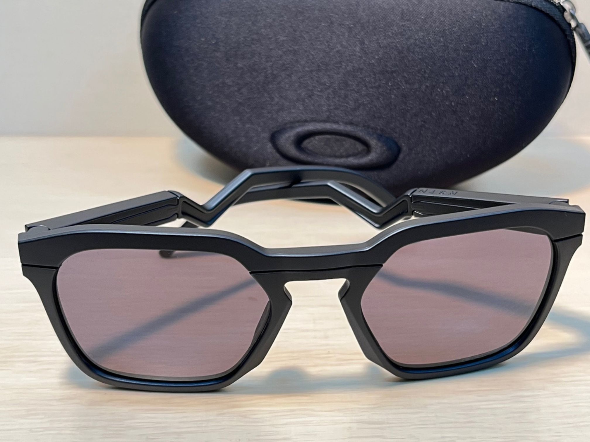 オークリーHSTNSQOO9533サングラスメガネのサトー佐藤眼鏡店福岡県飯塚市イオン穂波店